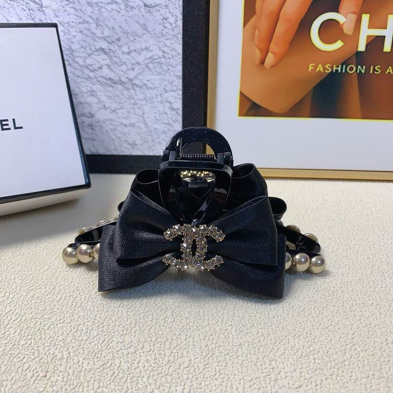 Chanel Hair Grab Clip 12lyx39 (1)